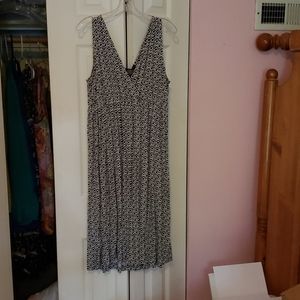 Nyco sleeveless midi dress in size medium